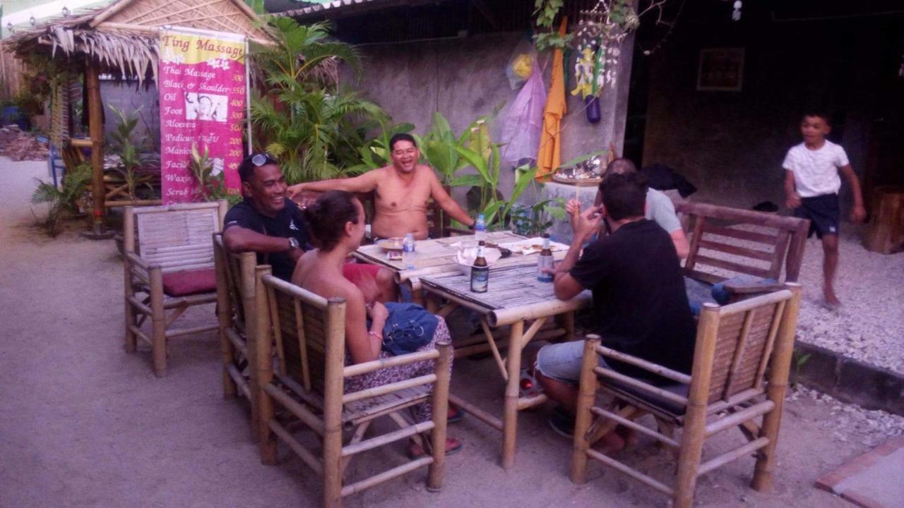 The Pier Homestay Thongsala Exterior foto